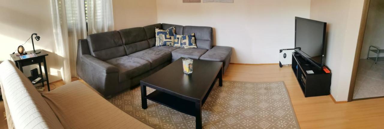 Apartment Lara Rovinj Bagian luar foto