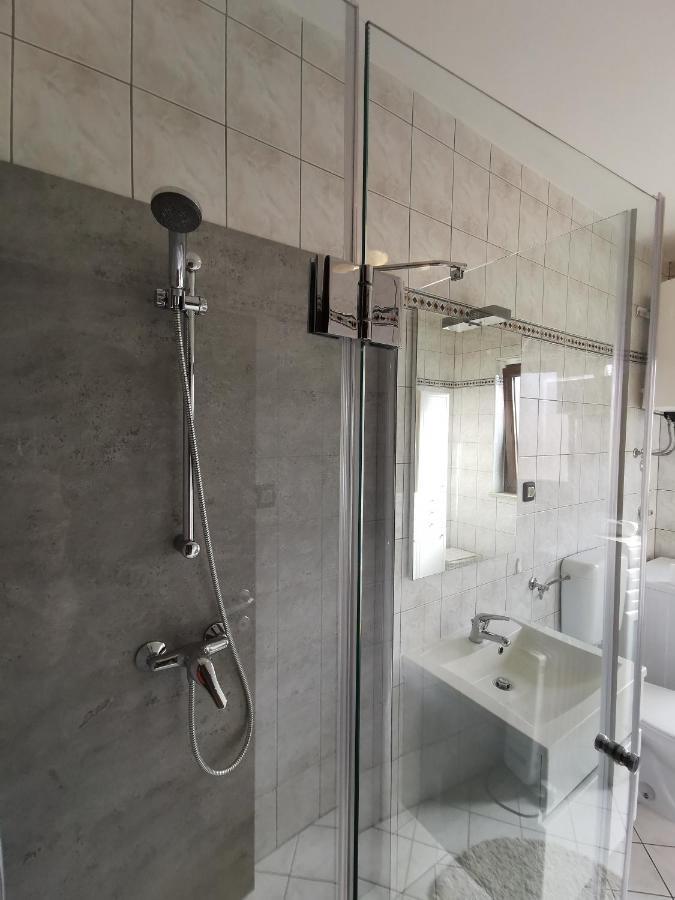 Apartment Lara Rovinj Bagian luar foto